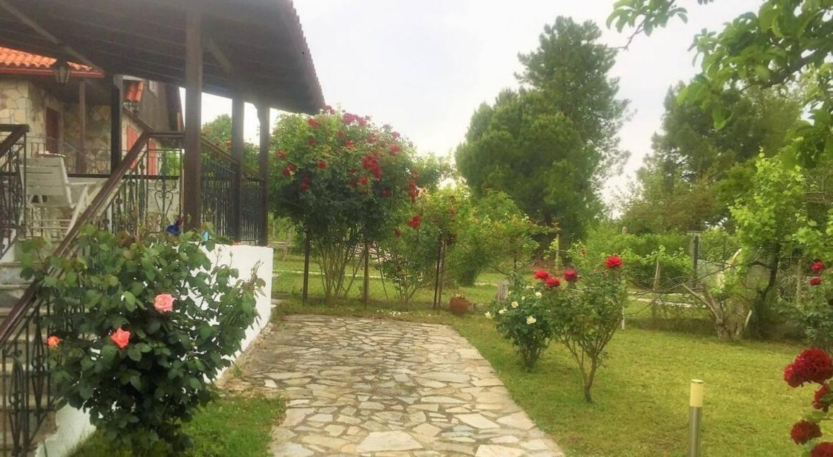 Katerina'S Holiday Home Kriopigi Bagian luar foto